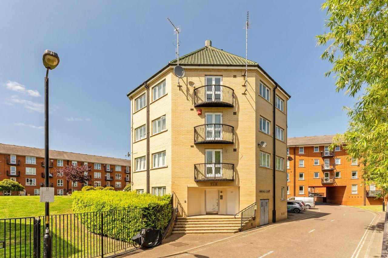Stunning Aparment In Canada Water Appartement Londen Buitenkant foto